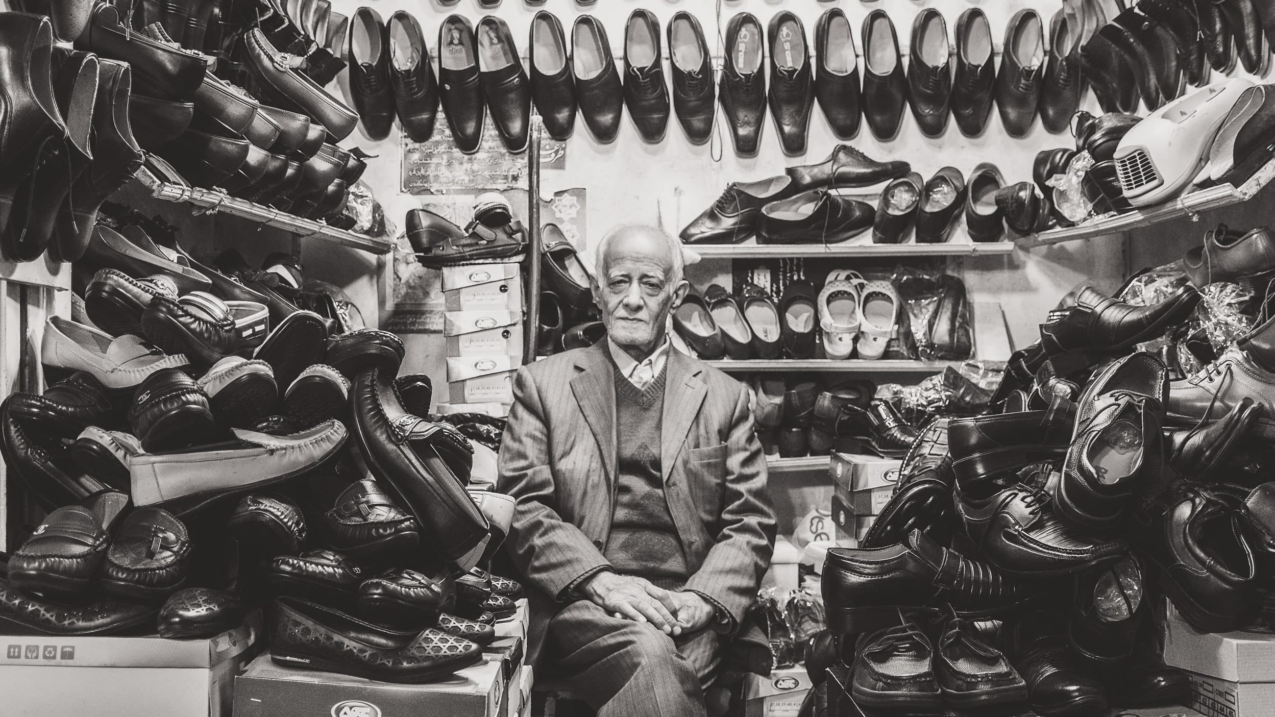 Portrait of a shoemaker in Iran, another one of my most cherished images from the journey. Back then, I had no idea that my destiny would be to become a wedding photographer in Dijon.